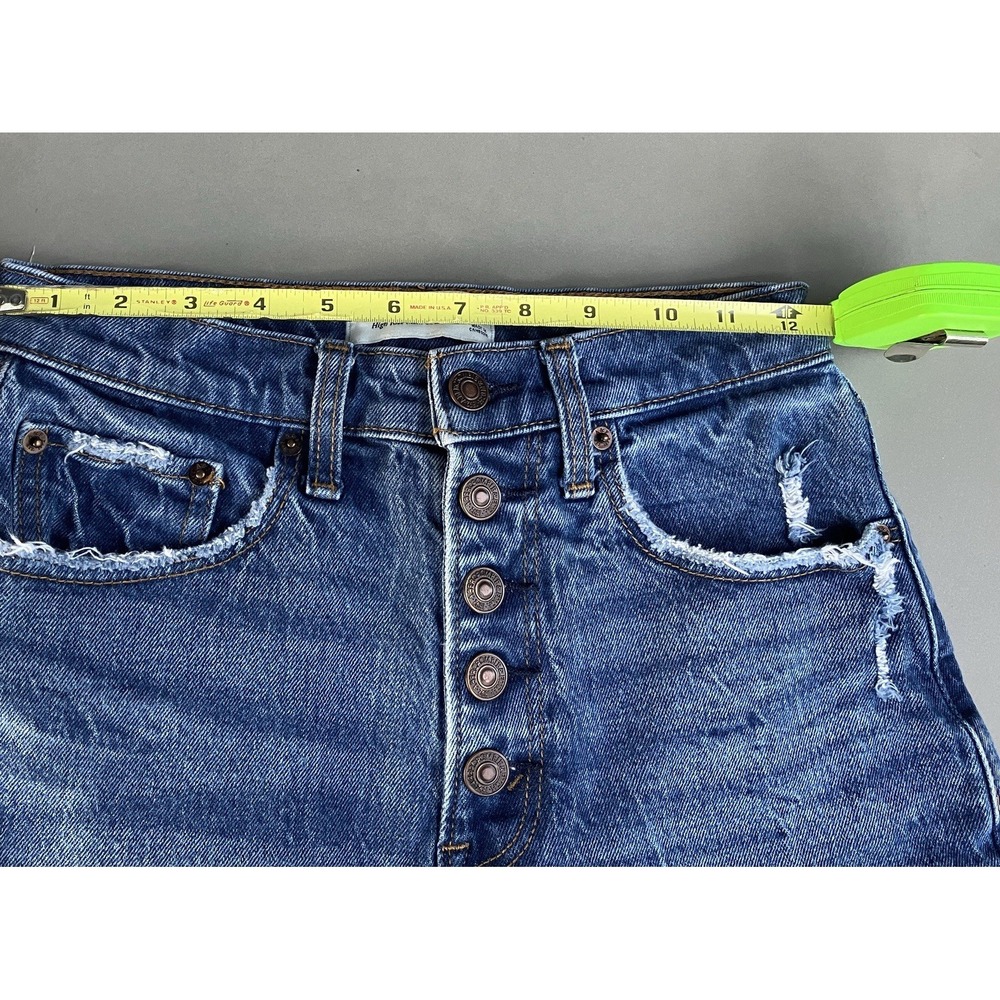 Abercrombie Curve Love Hi Rise Mom Shorts 25 0 Blue Denim Button Fly Distressed - Picture 8 of 11